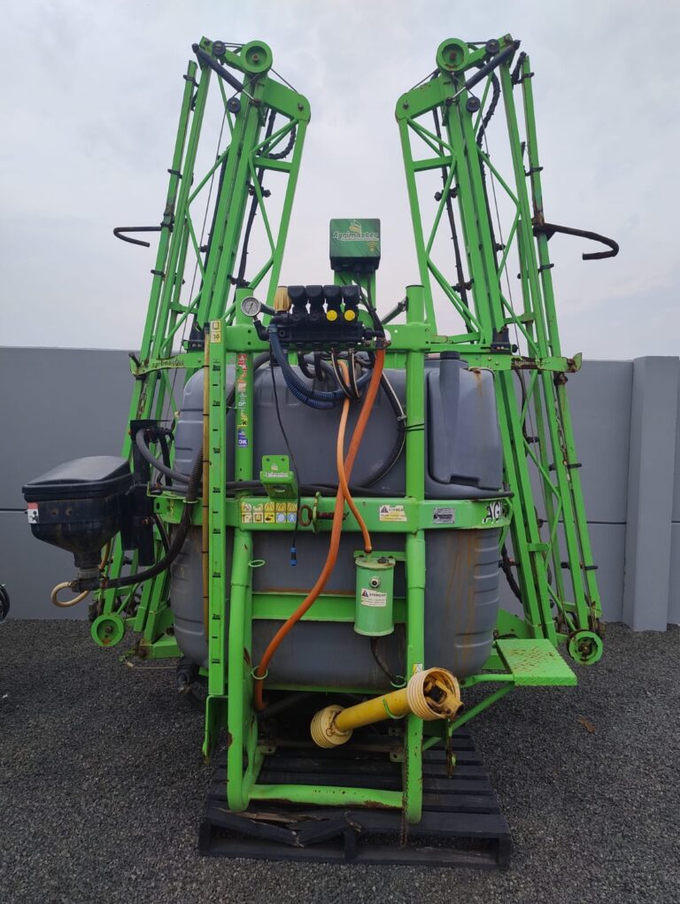 Pulverizador Agrimaster – AGM 800 20, 800 litros. Fabricação 2023