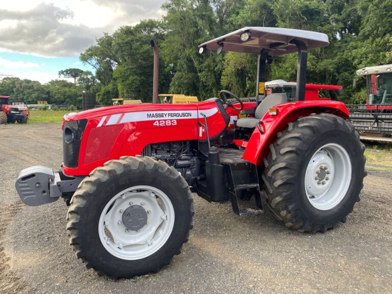 Trator Massey Ferguson – MF 4283, 4386 Horas, Plataformado. Fabricação 2011