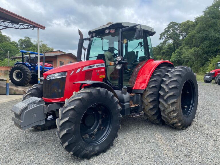Trator Massey Ferguson – MF 6711R Dyna 4 , 115 CV, 5865 Horas, Cabinado, Duplado, Piloto Trible. Fabricação 2017 – US800125